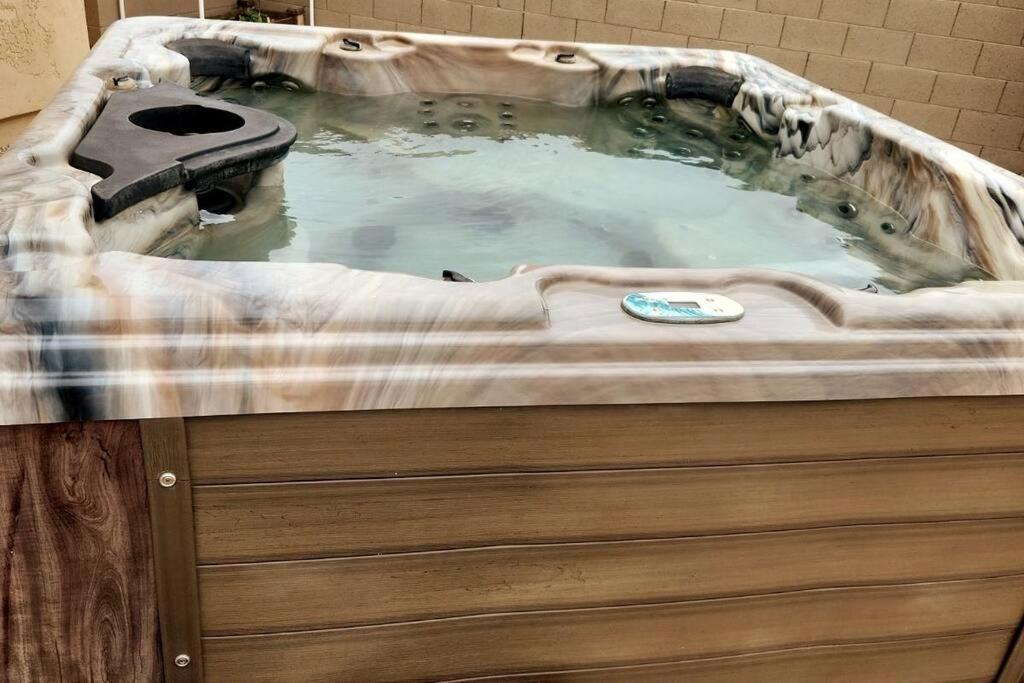 Phoenix Home With Heated Pool, Desert Views & Hot Tub Anthem Eksteriør billede