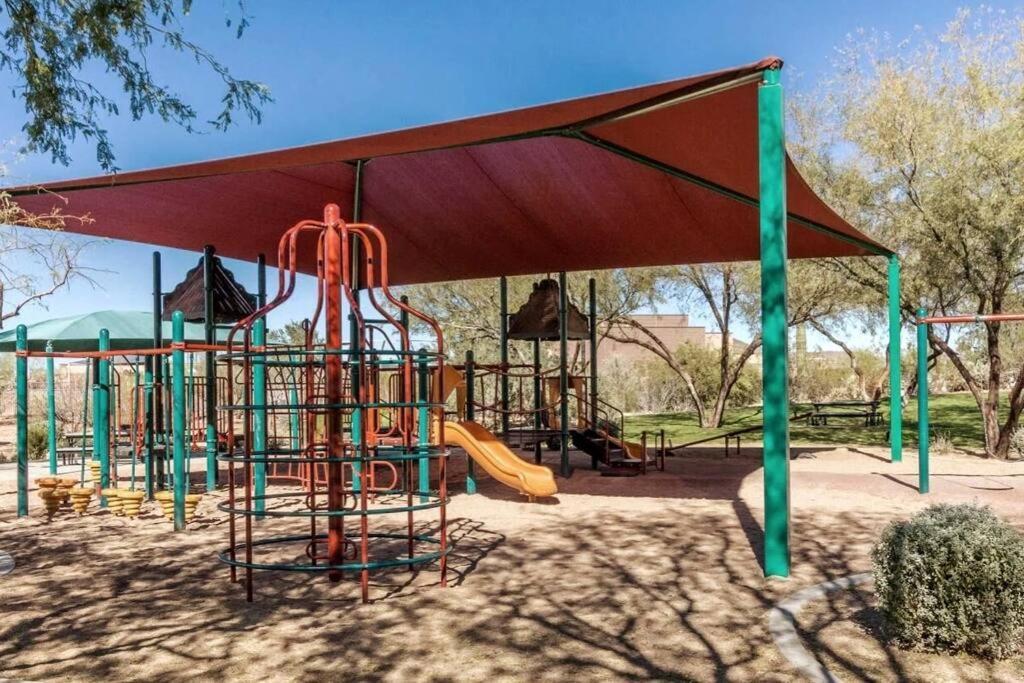 Phoenix Home With Heated Pool, Desert Views & Hot Tub Anthem Eksteriør billede